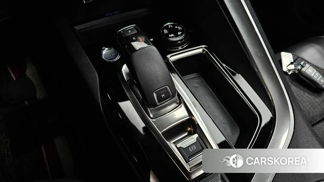 Peugeot 5008 second generation id 5018055 из Кореи 35