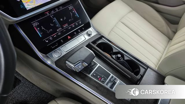 Audi A6 (C8) id 4930401 из Кореи 35