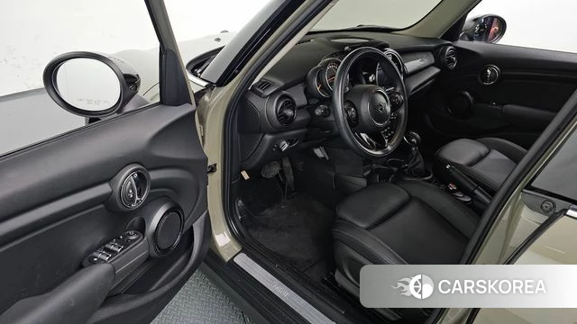 Mini Cooper id 4982879 из Кореи 29