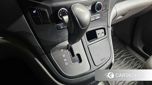 Hyundai The New Grand Starex id 4992777 из Кореи 31
