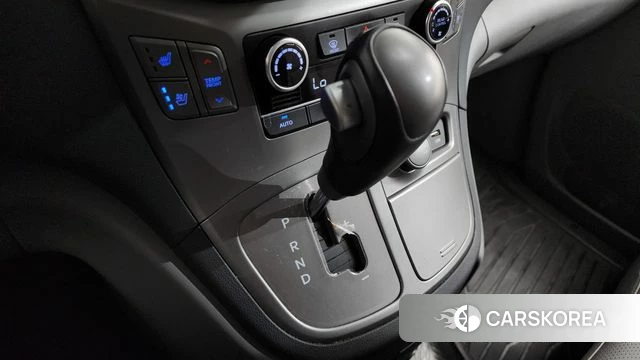 Hyundai The New Grand Starex id 4765257 из Кореи 30