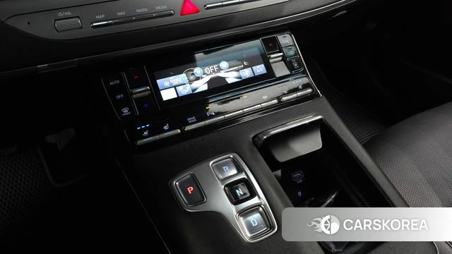 Hyundai The New Grandeur IG Hybrid id 5027538 из Кореи 32