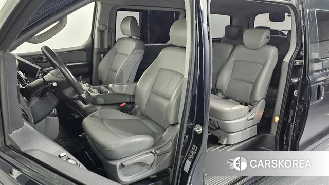 Hyundai The New Grand Starex id 4993307 из Кореи 29