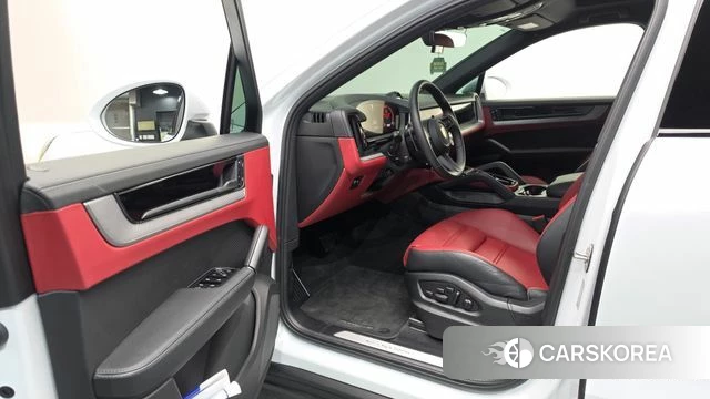Porsche Cayenne (PO536) id 5045639 из Кореи 30