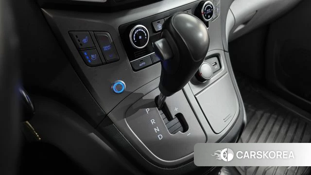 Hyundai The New Grand Starex id 4960305 из Кореи 32