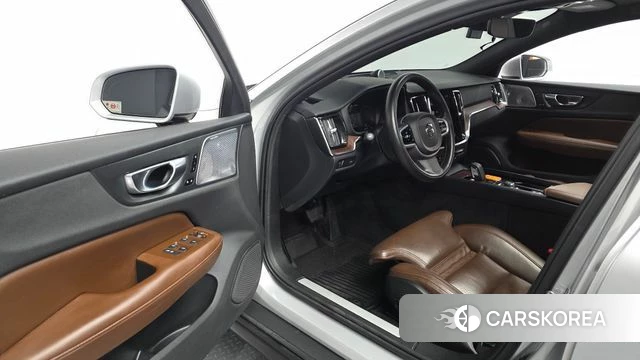 Volvo V60 Cross-Country 2nd Generation id 4929905 из Кореи 34