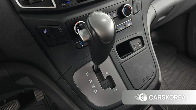 Hyundai The New Grand Starex id 5029161 из Кореи 29