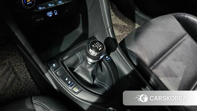 Hyundai Veloster (JS) id 4998737 из Кореи 29