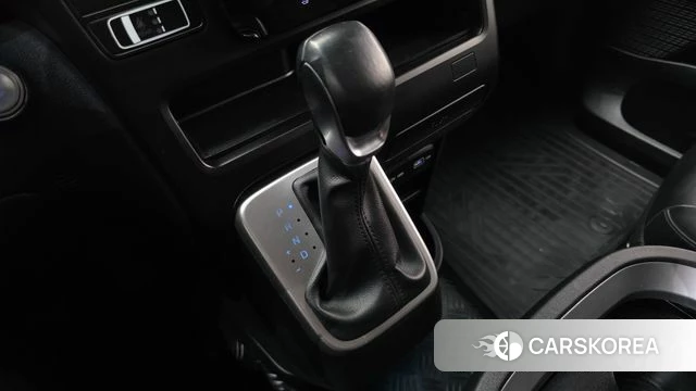 Hyundai Staria id 4768969 из Кореи 30