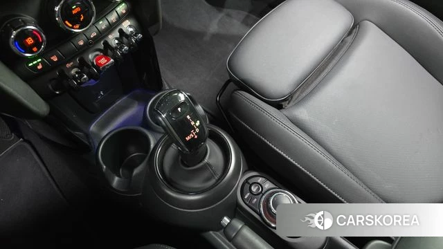 Mini Cooper id 5033377 из Кореи 29