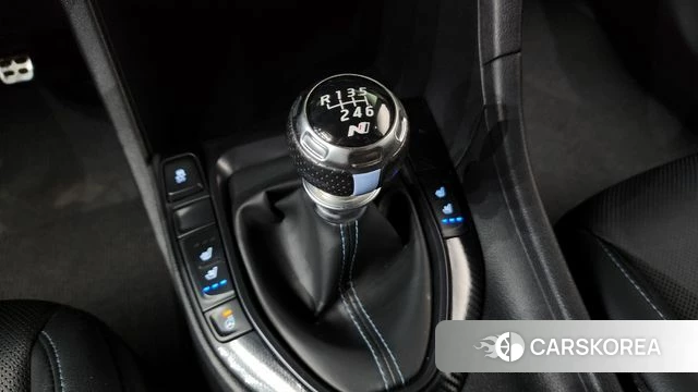 Hyundai Veloster (JS) id 4732655 из Кореи 31
