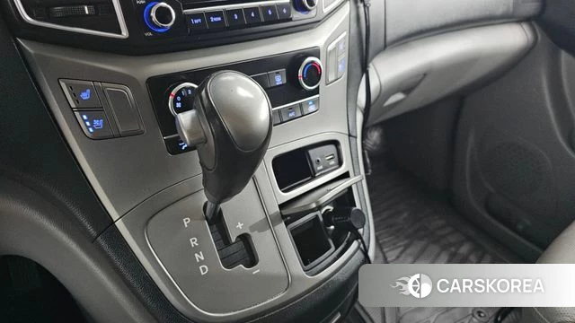 Hyundai The New Grand Starex id 4742198 из Кореи 29