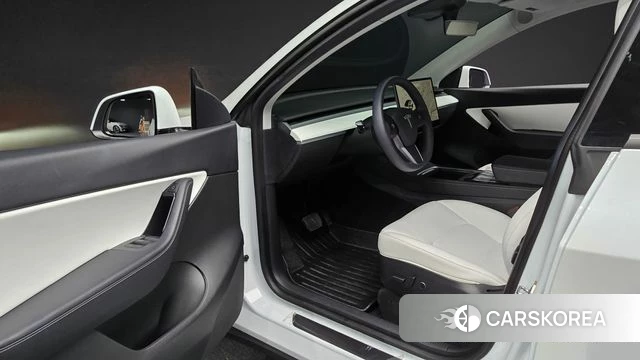 Tesla Model Y id 4784818 из Кореи 29