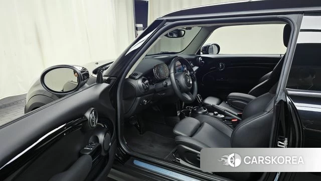 Mini Cooper id 4986570 из Кореи 29