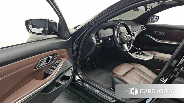 BMW 3 Series (G20) id 4977673 из Кореи 29