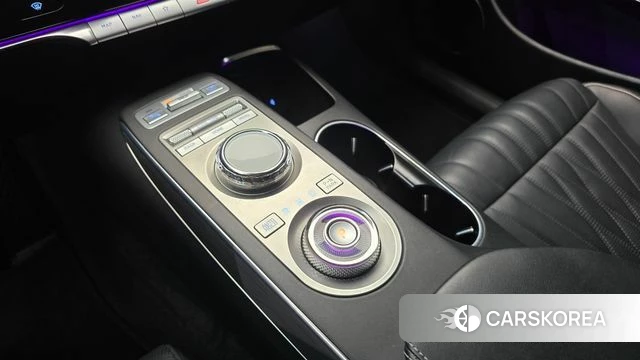 Genesis GV70 id 5003484 из Кореи 34