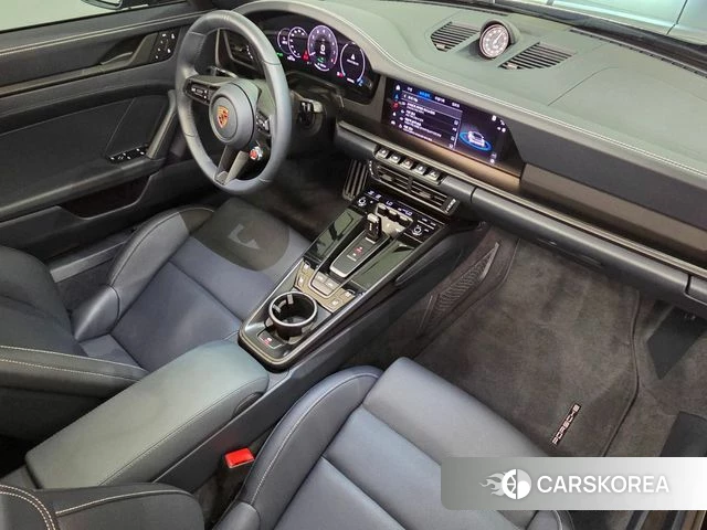 Porsche 911(992) id 4714999 из Кореи 19