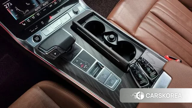 Audi A6 (C8) id 3702100 из Кореи 19