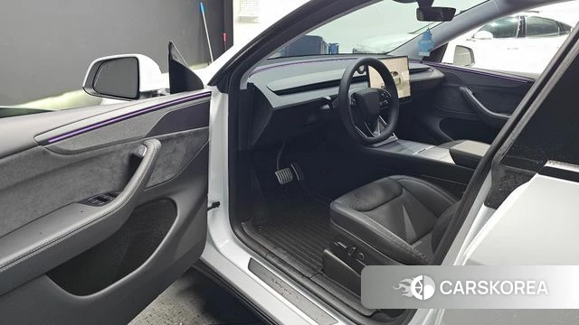 Tesla Model Y id 4752772 из Кореи 33