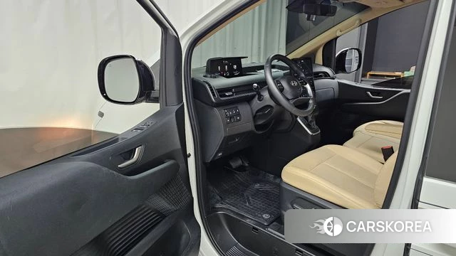 Hyundai Staria id 4645256 из Кореи 30
