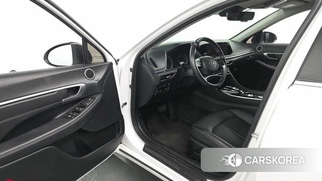 Hyundai Sonata (DN8) id 4991456 из Кореи 33