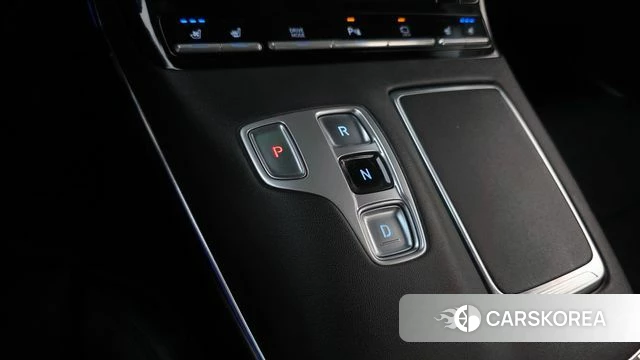 Hyundai The New Grandeur IG Hybrid id 5002642 из Кореи 29