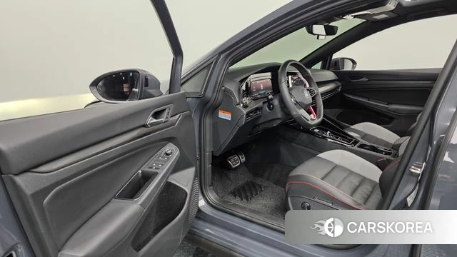 Volkswagen Golf 8th Generation id 4928191 из Кореи 32