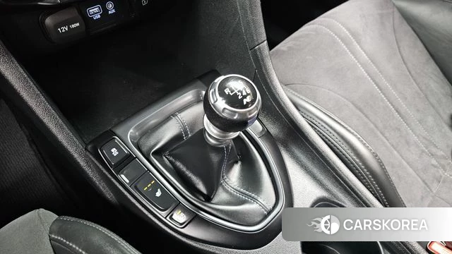 Hyundai Veloster (JS) id 4717643 из Кореи 30