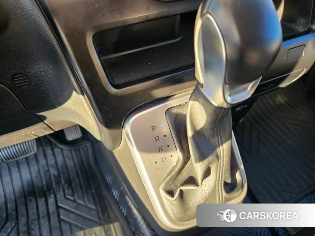 Hyundai Staria id 5047308 из Кореи 19