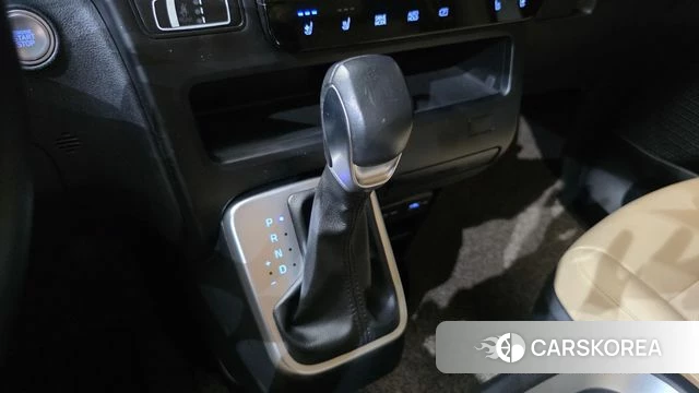 Hyundai Staria id 5040894 из Кореи 29