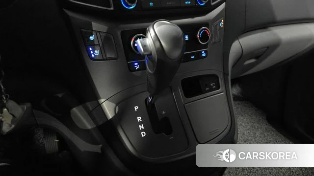 Hyundai The New Grand Starex id 4982960 из Кореи 31