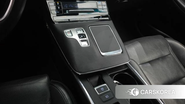 Hyundai The New Grandeur IG id 4836622 из Кореи 19
