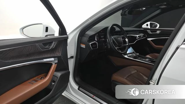 Audi A6 (C8) id 4996608 из Кореи 37