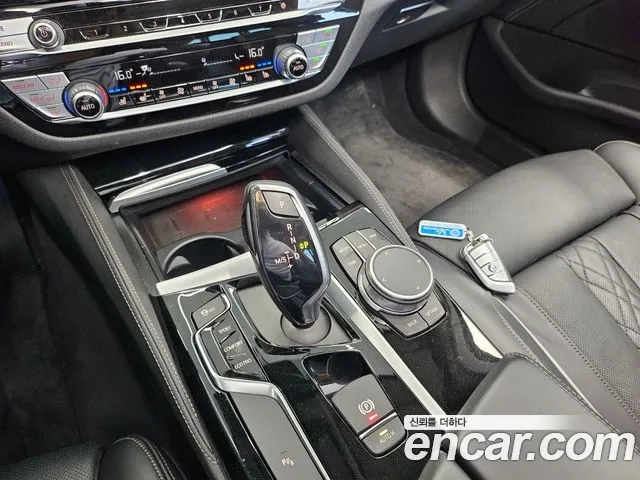 BMW 5 Series (G30) id 2945777 из Кореи 17