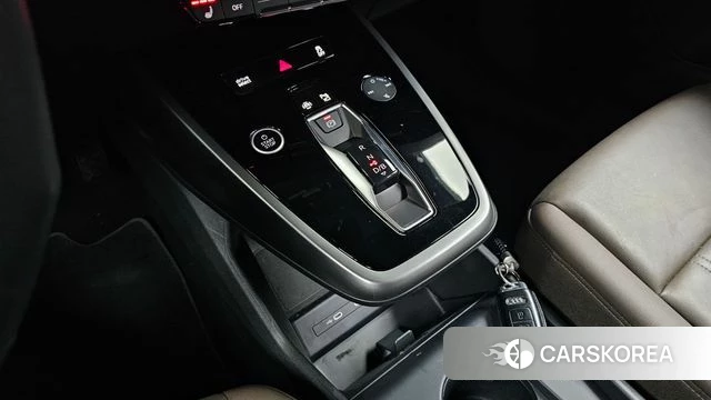 Audi Q4 e-Tron (F4) id 4735765 из Кореи 19