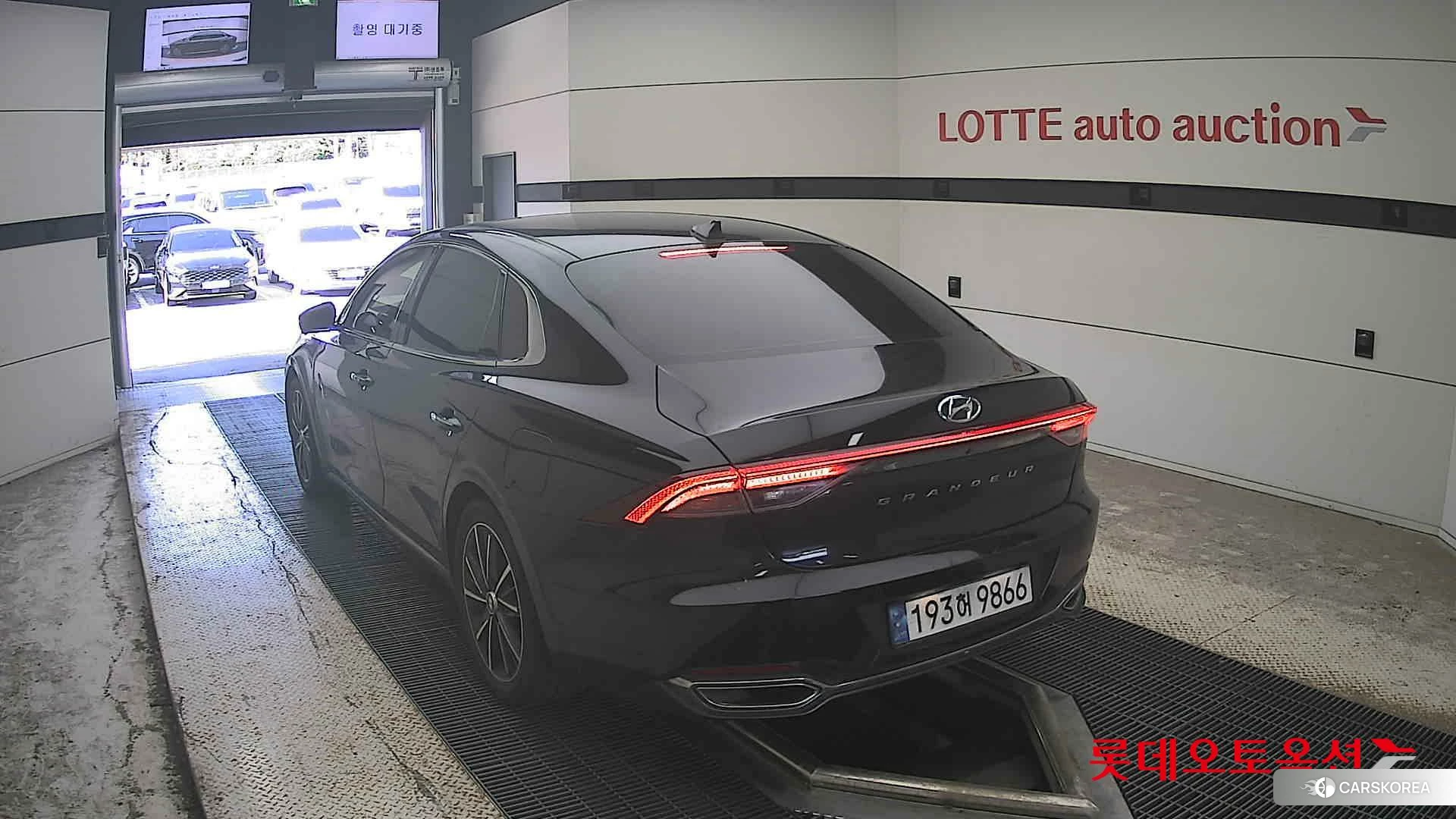 Hyundai Grandeur id 4990001 из Кореи 37