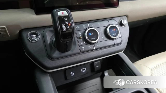 Land Rover Defender (L663) id 4951243 из Кореи 33
