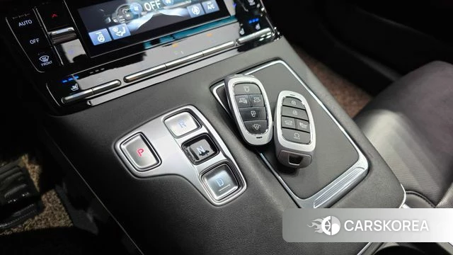 Hyundai The New Grandeur IG id 4779421 из Кореи 30