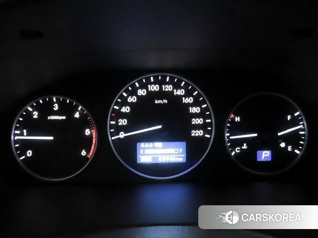 Hyundai The New Grand Starex id 4836529 из Кореи 19