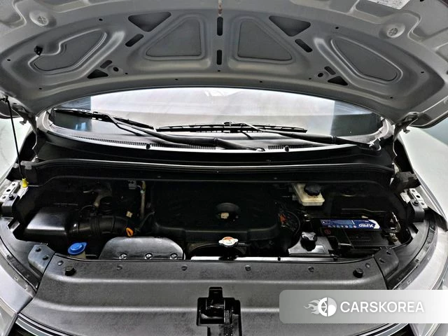 Hyundai The New Grand Starex id 4960073 из Кореи 19