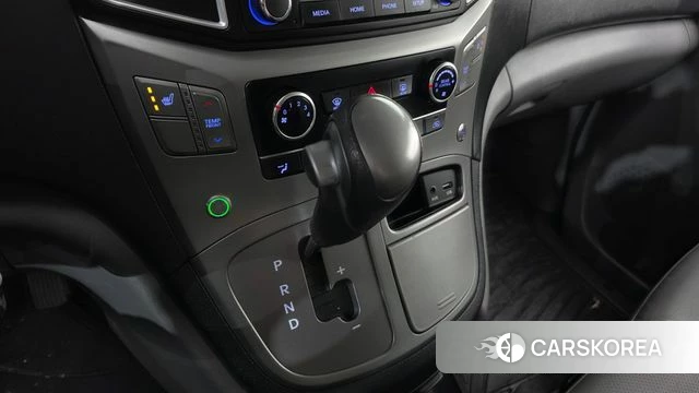 Hyundai The New Grand Starex id 4992629 из Кореи 30