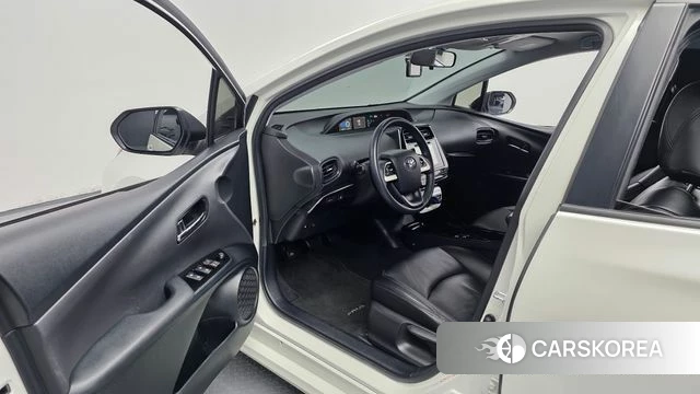 Toyota Prius 4th Generation id 5013864 из Кореи 30
