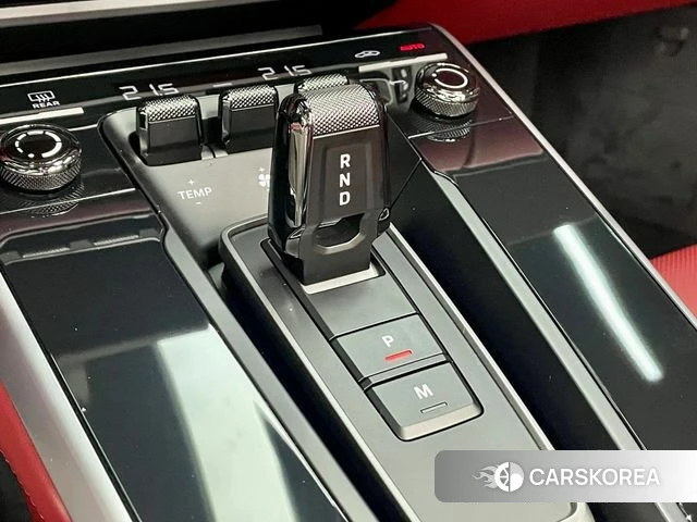 Porsche 911(992) id 4921444 из Кореи 19