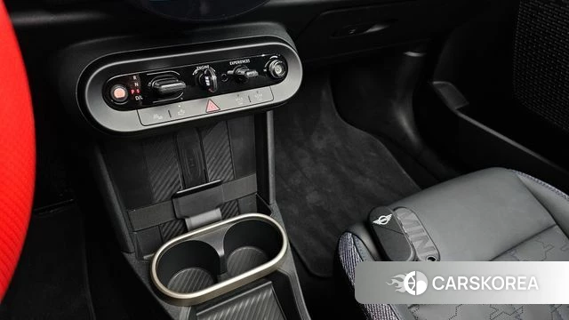 Mini Cooper C Convertible 4th Generation id 4964461 из Кореи 39