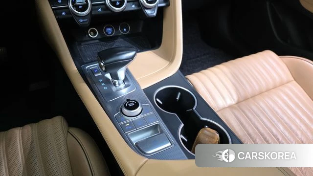 Genesis The New G70 id 4922888 из Кореи 19