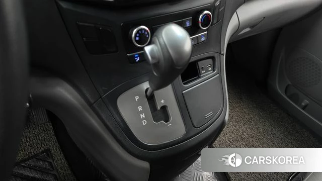 Hyundai The New Grand Starex id 5014005 из Кореи 19
