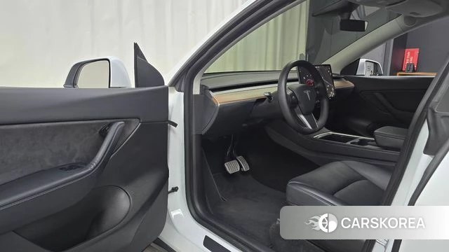 Tesla Model Y id 4951970 из Кореи 30