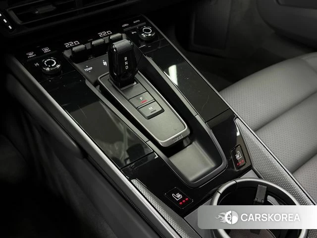 Porsche 911(992) id 4785297 из Кореи 19