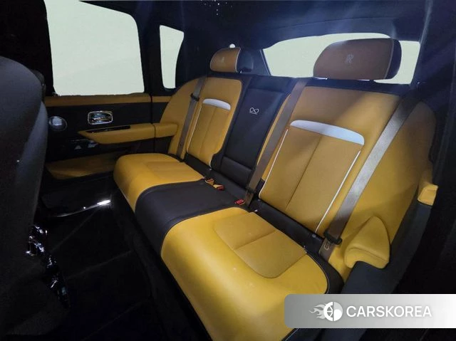 Rolls-Royce Cullinan id 5000571 из Кореи 17