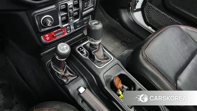 Jeep Wrangler (JL) id 3701798 из Кореи 19